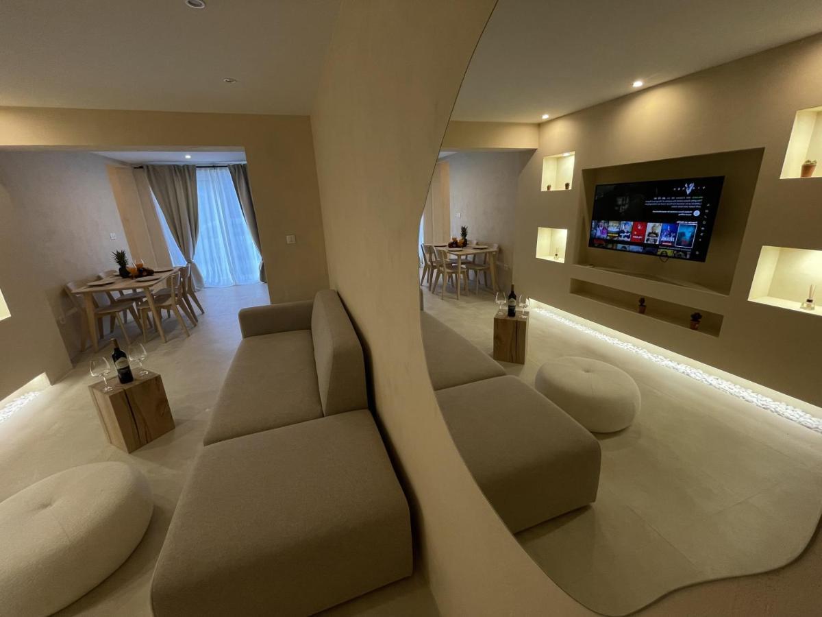 Cozy Apartment Matijas With Private Parking And Terrace Split Exterior foto